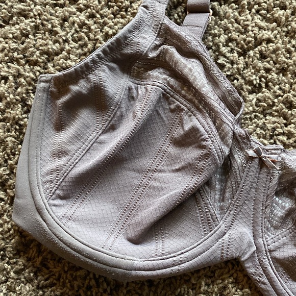 Lilyette Unlined 34DDD bra - Picture 2 of 8